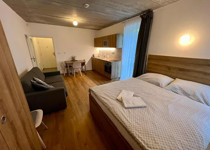 Lägenhetshotell Pod Sjezdovkou 3*